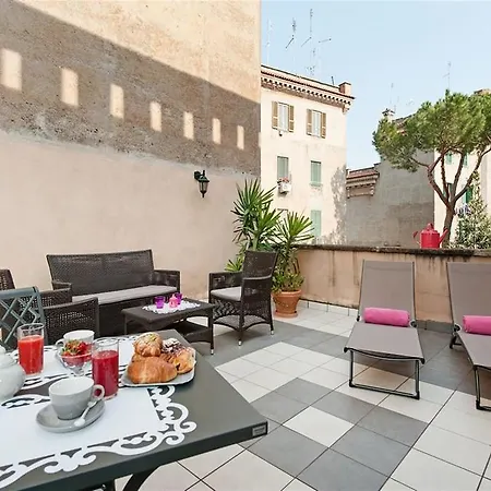 Lägenhet Friendly Rentals Luna Rom